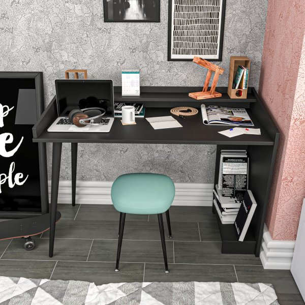 Vanessa skrivbord 121,8 x 59 cm - Svart Vanessa skrivbord 121,8 x 59 cm - Svart