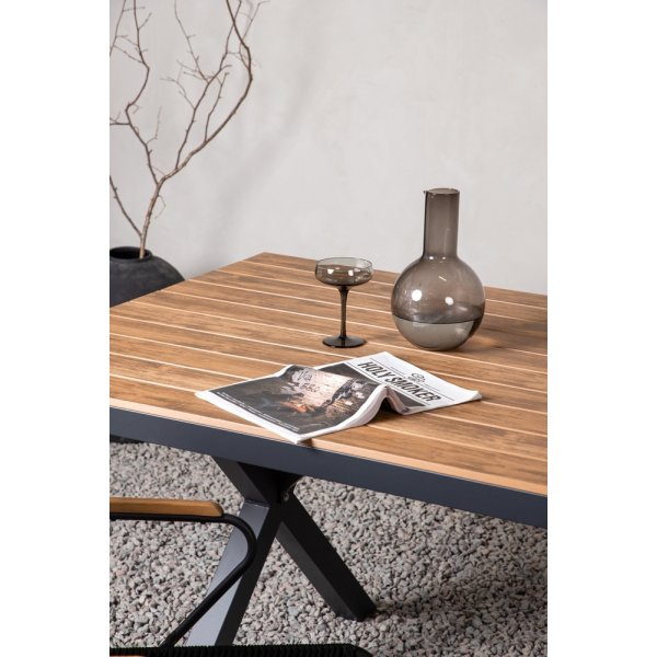 Garcia matbord 200 x 100 cm - Brun/Svart