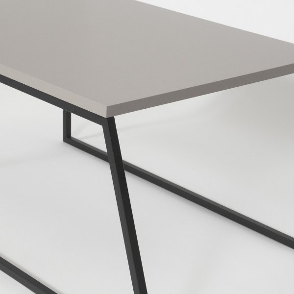 Pal soffbord 88 x 50 cm - Ljus mocka/svart Pal soffbord 88 x 50 cm - Ljus mocka/svart