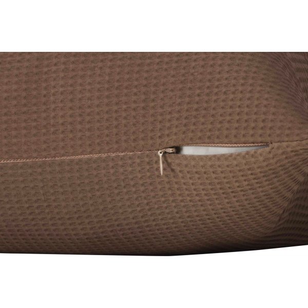 Celine kuddfodral 50 x 50 cm - Mörkbrun Celine kuddfodral 50 x 50 cm - Mörkbrun