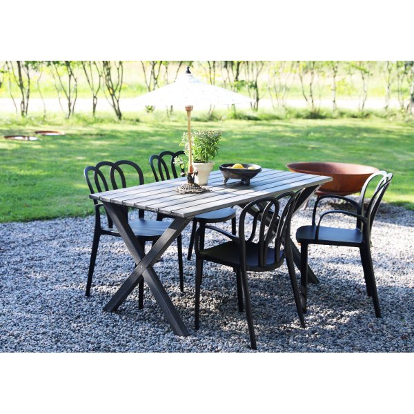 Thornet matstol stapelbar - Svart (Plast) Thornet matstol stapelbar - Svart (Plast)