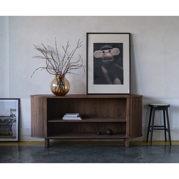 Nova sideboard 180 cm - Valnöt Nova sideboard 180 cm - Valnöt