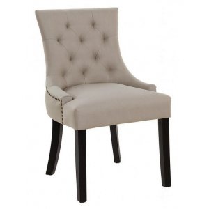 Matstol beige med bruna ben - Tuva + Textilrengöring för möbler Matstol beige med bruna ben - Tuva + Textilrengöring för möbler