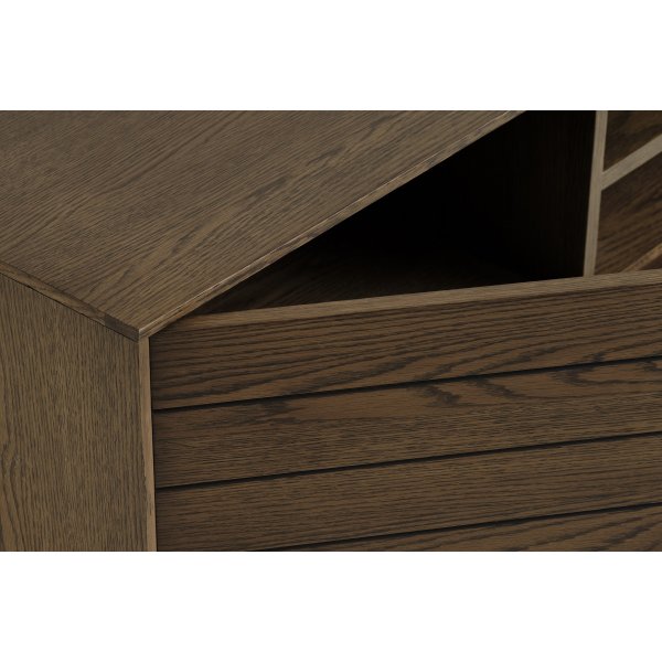 Inez tv-bänk i brunoljad ek - Bredd 180 cm Inez tv-bänk i brunoljad ek - Bredd 180 cm