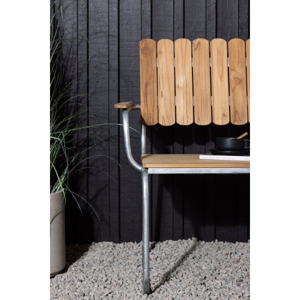 Möllan trädgårdssoffa i teak Möllan trädgårdssoffa i teak