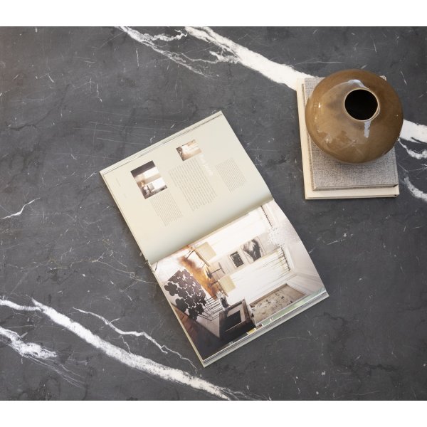 Pegani konsolbord i marmor 200 cm - Gråmelerad marmor Pegani konsolbord i marmor 200 cm - Gråmelerad marmor