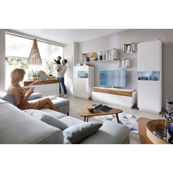 Livia byrå - Vit/Glas/Trä Livia byrå - Vit/Glas/Trä