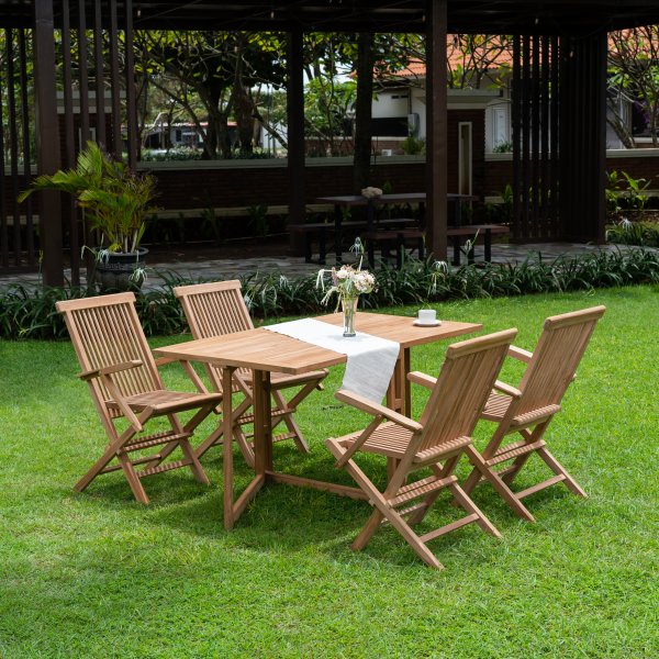 Saltö utematgrupp klaffbord med 4 st karmstolar - Teak Saltö utematgrupp klaffbord med 4 st karmstolar - Teak