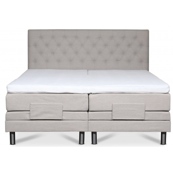 Ställbar dubbelsäng 180x200 cm 7-zons beige med gavel + Möbeltassar Ställbar dubbelsäng 180x200 cm 7-zons beige med gavel + Möbeltassar