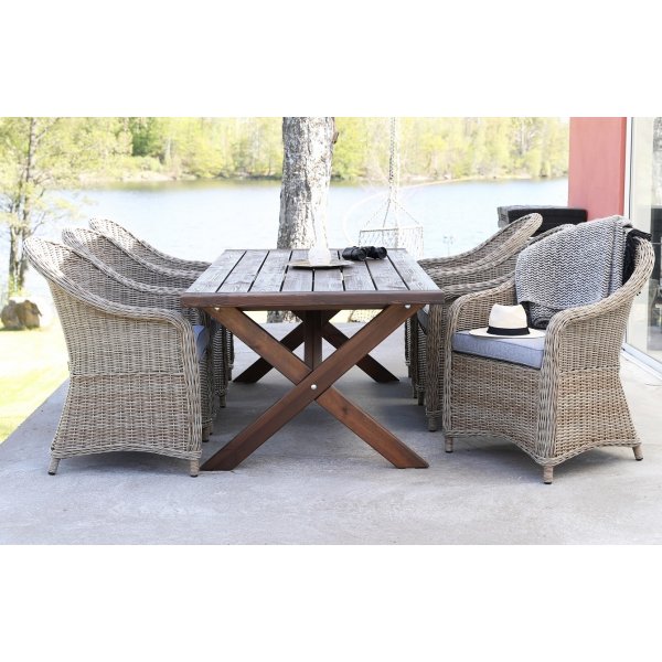 Utebord 220x100 cm Brunlaserat - Oxford Utebord 220x100 cm Brunlaserat - Oxford