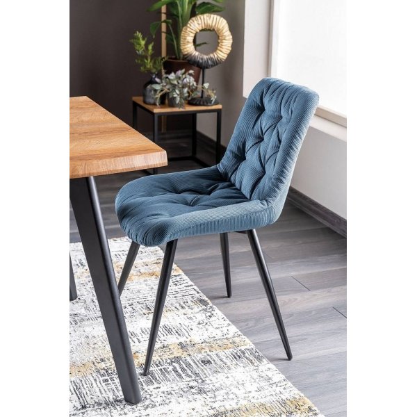 Fresno matbord 150-210 cm - Ek/svart Fresno matbord 150-210 cm - Ek/svart