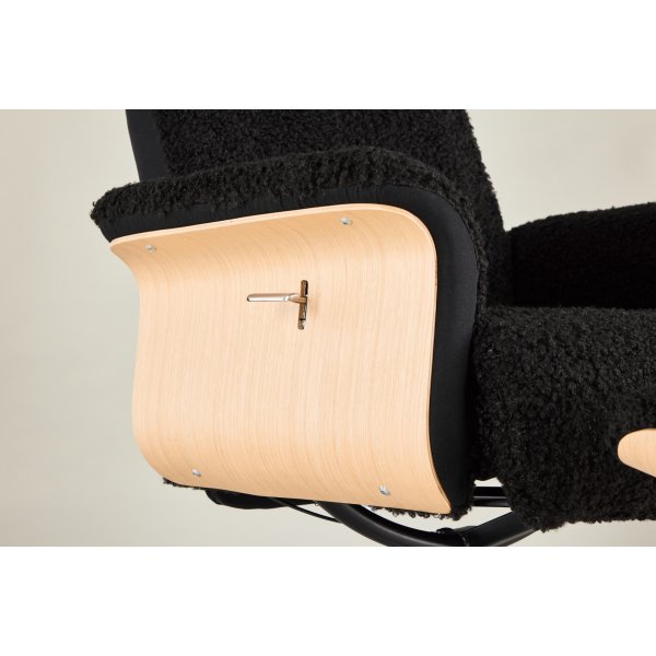 Hagn reclinerftlj med fotpall - Svart/oljad ek + Textilrengring fr mbler